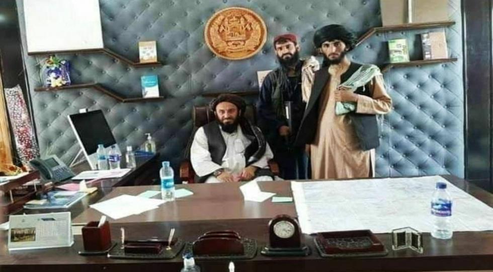 طالبان در کاخ ریاست‌جمهوری؛ به زودی تشکیل امارت اسلامی افغانستان اعلام می‌شود