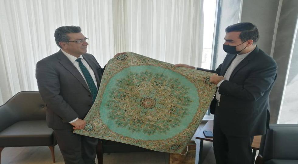 ملاقات سرکنسول ایران در سلیمانیه با رئیس دانشگاه کومار
