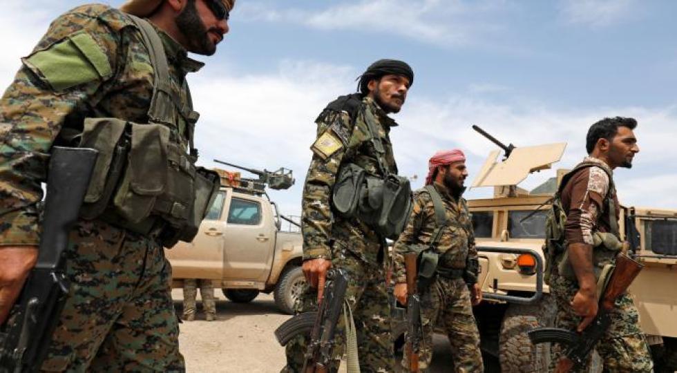 حمله داعش بە مرکز وابستە بە قسد در رقە