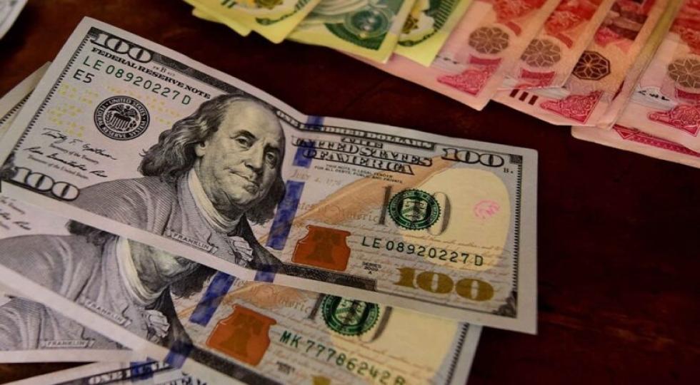 یک موسسه اقتصادی عراقی: کاهش نرخ دلار به این زودی اتفاق نخواهد افتاد
