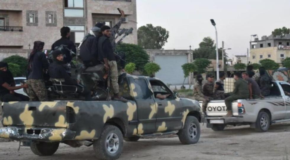 داعش مسئولیت حمله به اتوبوس نظامی سوریه را بر عهده گرفت