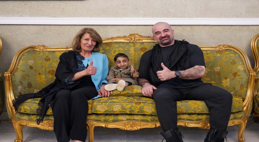 دیدار رهبر اتحادیه میهنی و بانوی اول عراق با کوتاه قدترین مرد جهان
