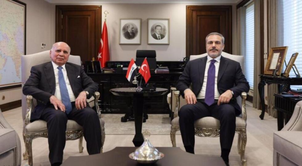 تاکید وزرای خارجه عراق و ترکیه بر اهمیت تقویت شراکت اقتصادی و همکاری امنیتی
