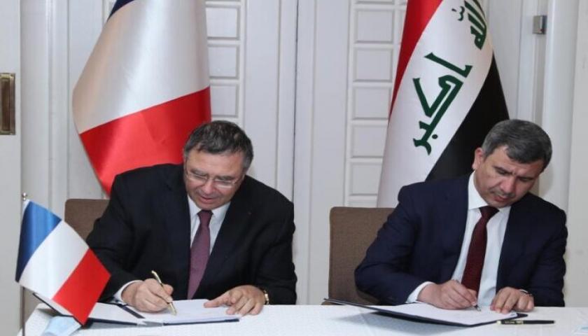 امضای تفاهم نامه همکاری بین عراق و شرکت توتال برای توسعه بخش نفت و انرژی