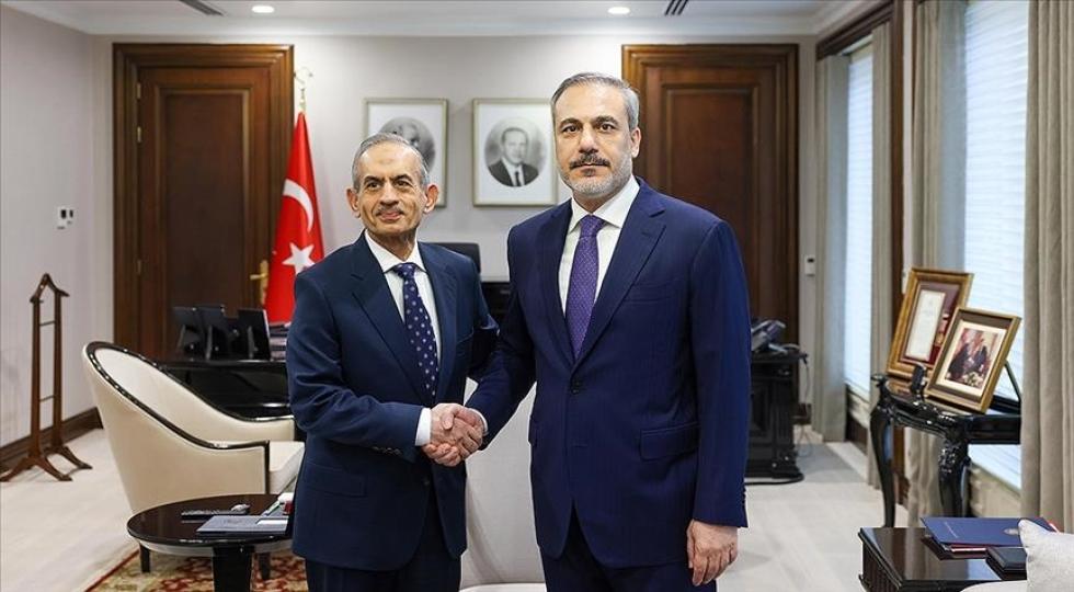 دیدار وزیر خارجه ترکیه با رهبر جبهه ترکمن‌های عراق