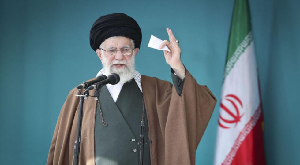 آیت اللە خامنەای: رژیم صهیونیستی بابت حمله به خاک ایران تنبیه خواهد شد