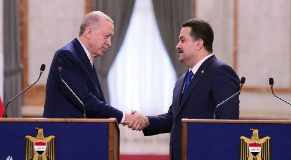 تاکید نخست وزیر عراق و  رئیس جمهور ترکیه بر ضرورت حفظ ثبات و امنیت منطقه