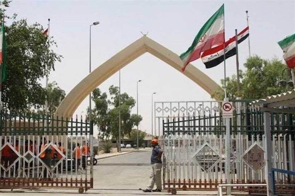 مرزهای تجاری ایران با عراق باز است