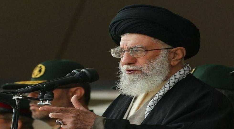 آیت اللە خامنه‌ای: اسرائیل منتظر مجازاتی سخت باشد