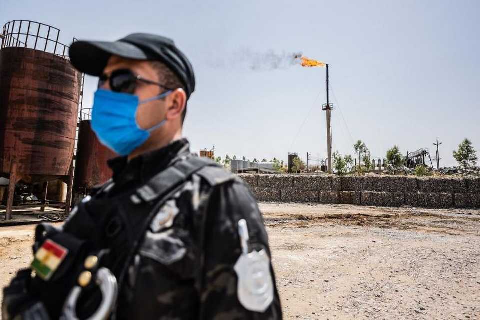 تحلیلگر سیاسی در گفتگو با زایلە: نفت تبدیل بە بلایی برای مردم اقلیم کردستان شدە است