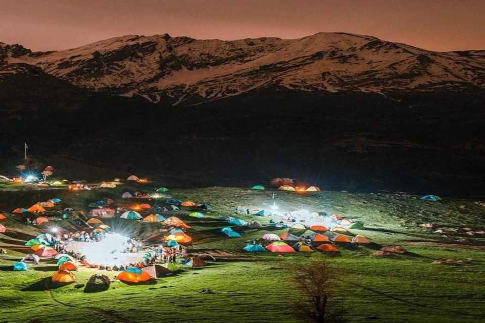 لە گۆمی فێڵاو ئاهەنگێكی گەورە بۆ گەشتیاران ساز دەكرێت