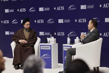 عمار الحکیم: قدرت نظامی و تسلیحات باید به طور انحصاری در اختیار دولت باشد