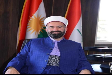 مەلانیازی هەورامانی: هەموو مەرجەکانی سەرکردەبوون لە ئیمام خومەینیدا هەبوو