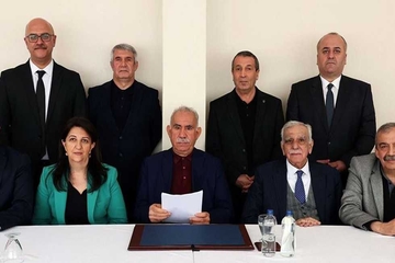 اوجالان: روند صلح پ.ک.ک و آنکارا وارد «مرحله جدیدی» می‌شود